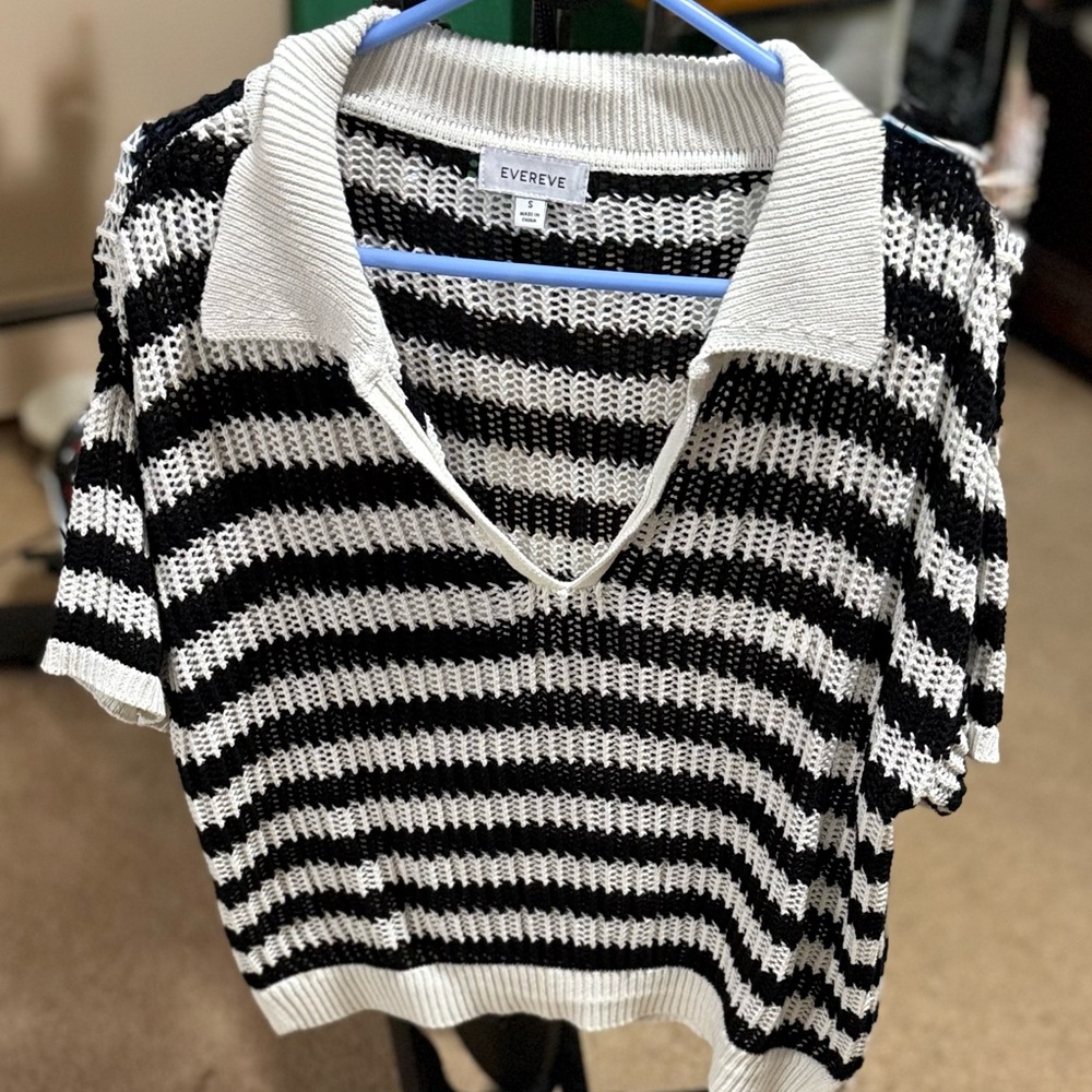Evereve Monochrome Striped Knit Polo